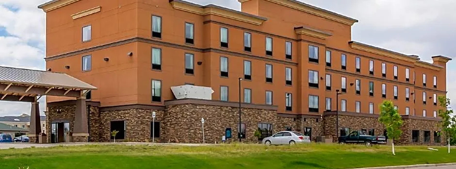 Legend Hotel Minot