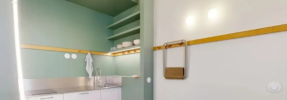 Joivy Pleasant 1-bed Flat w/ Shared Courtyard