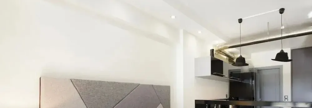Stylish Boutique Loft With Private Balcony