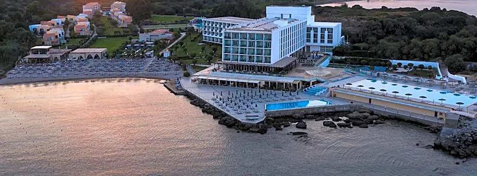 Eden Roc Resort - All Inclusive