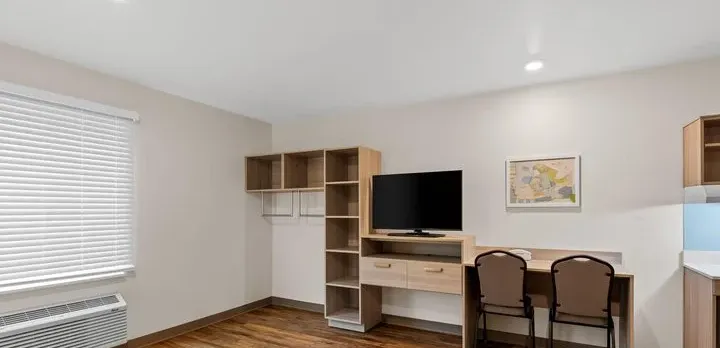 WoodSpring Suites Richmond Airport