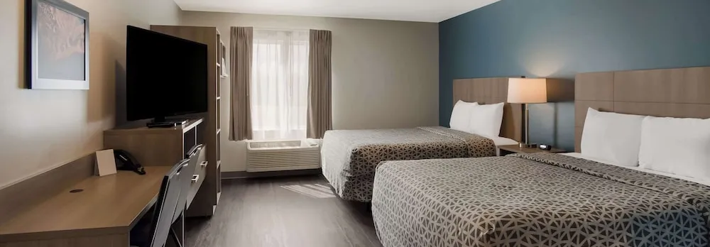 WoodSpring Suites Grand Rapids Kentwood