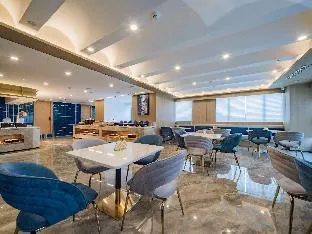 Starway Hotel Chengdu High-Tech Zone Longhu Shuxin Tianjie
