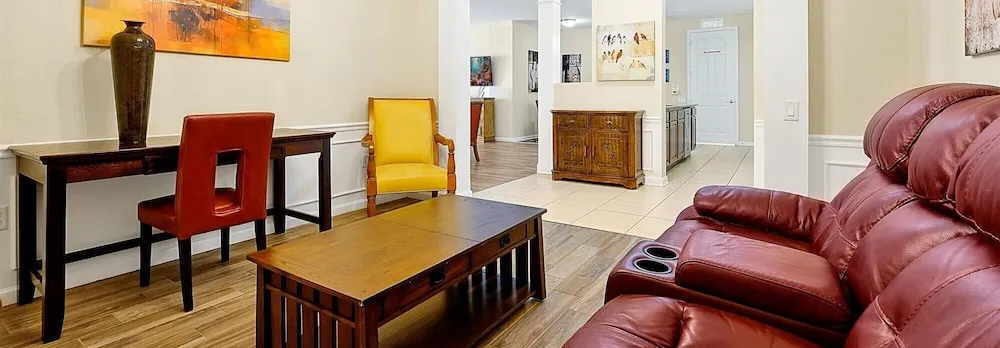 Beautiful Modern Vista Cay Condo, Near Parks-3025