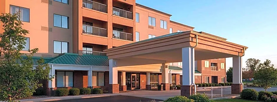 Country Inn & Suites by Radisson, Brown Deer - Milwaukee North