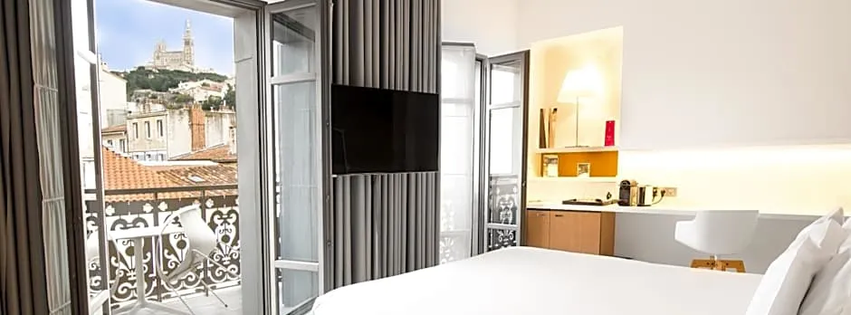 Hotel C2