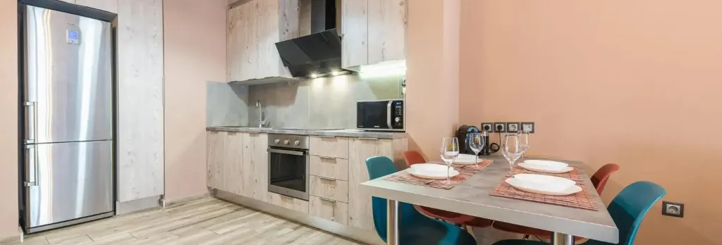 Stylish Luxury Apartment near Acropolis at Neos Kosmos metro station