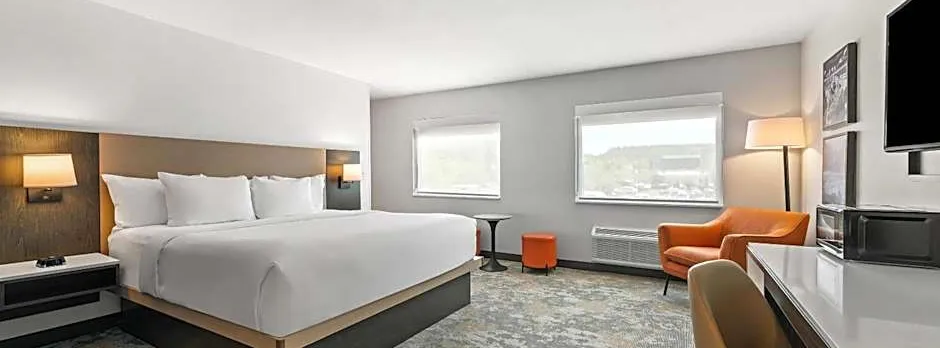 The Ellsworth Hotel, an Ascend Collection Hotel