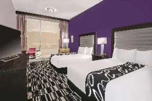 La Quinta Inn & Suites by Wyndham Mcallen Convention Center