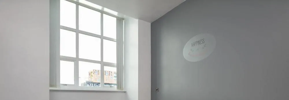 Apartment 33
