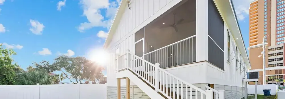 Luxury 4BR, Across street from beach, Sleeps 10!