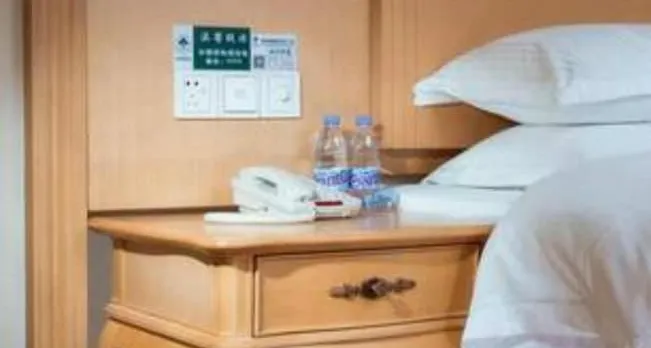 Greentree Inn Shenzhen Dongmen Hotel