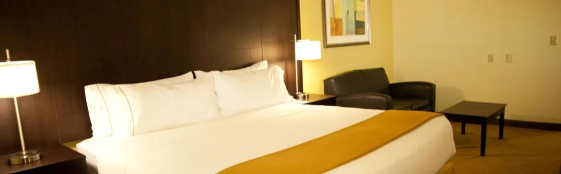 Holiday Inn Express Hotel & Suites Houston North Intercontinental