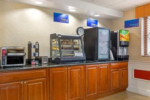 Best Western The Inn at Sharon - Foxboro