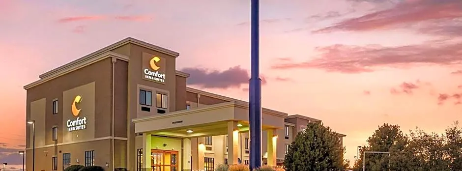 Comfort Inn & Suites