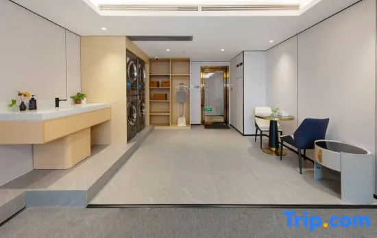 Yilong Ruige Apartment (Dafosi Temple Branch, Beijing Road Pedestrian Street, Guangzhou)