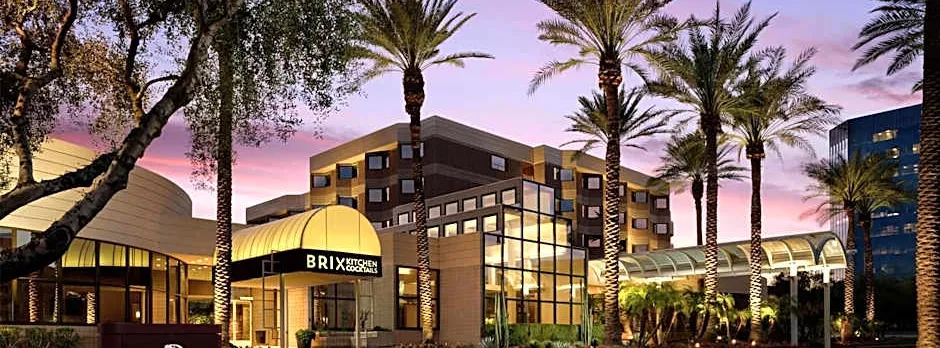 DoubleTree Suites by Hilton Hotel Phoenix
