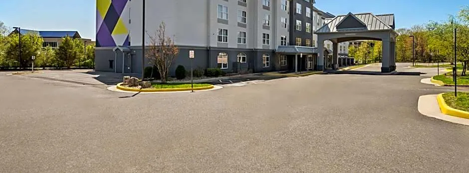 Spark by Hilton Woodbridge