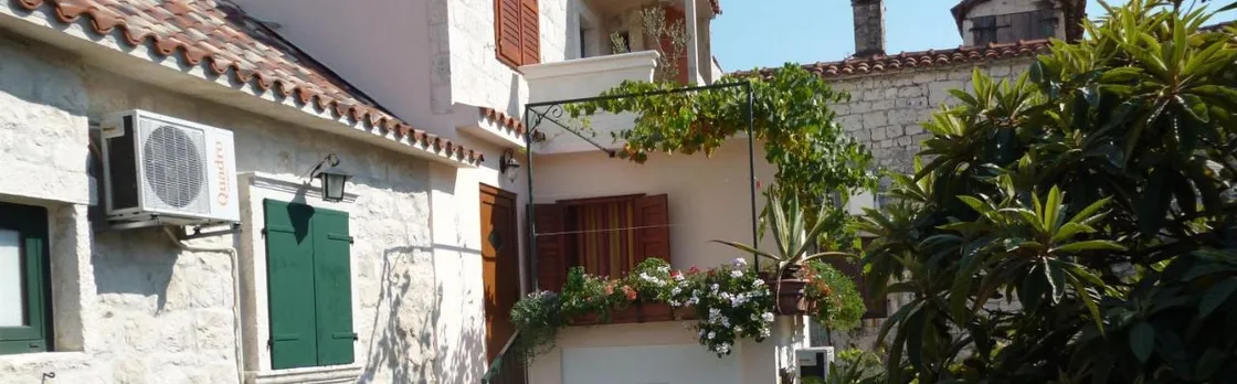 Apartment And Room Ivica