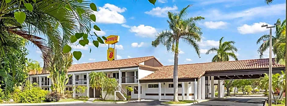 Super 8 by Wyndham Riviera Beach West Palm Beach