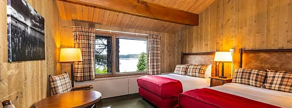 Glacier Bay Lodge