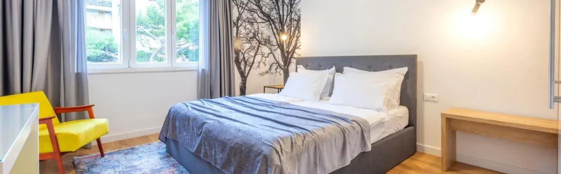 Split Luxury Suite