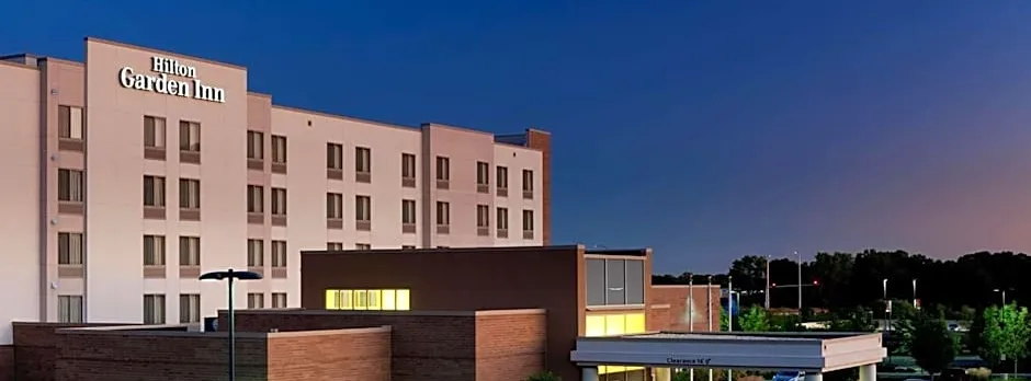 Hilton Garden Inn Lake Forest Mettawa