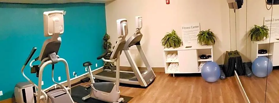 Holiday Inn Express Osage Beach - Lake of the Ozarks By IHG