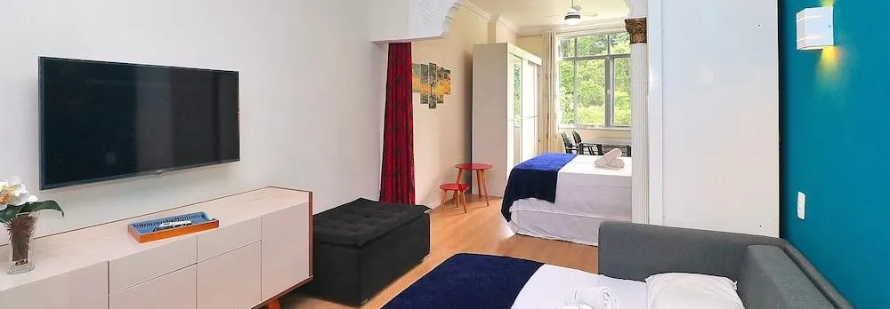 U050 Apartamento Com Vista Para Natureza