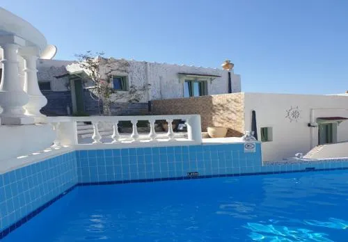 Very Spacious and Well Equipped Room Near the Sea