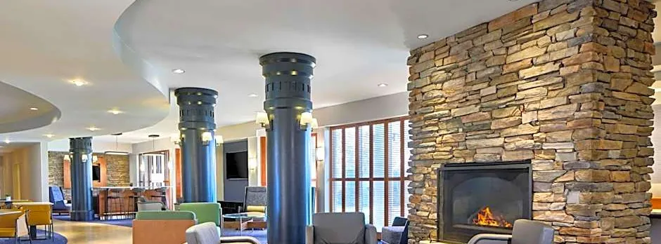 Courtyard by Marriott Rochester Brighton