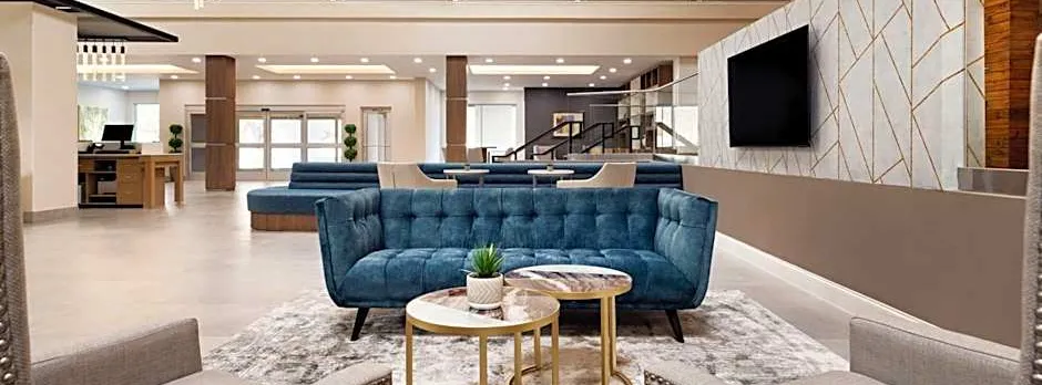 DoubleTree by Hilton Fort Worth South Hotel & Conference Center