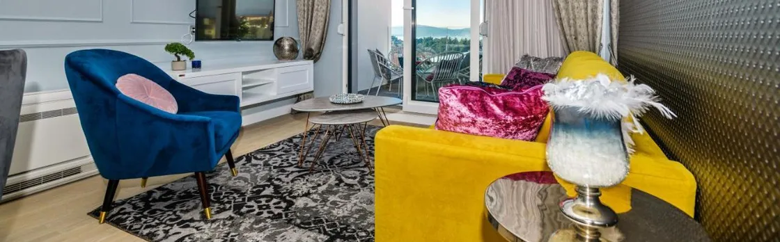 Divine Luxury Apartment Purple