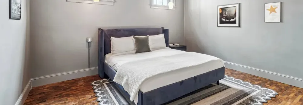 The Mary Beth Hotel & Gallery
