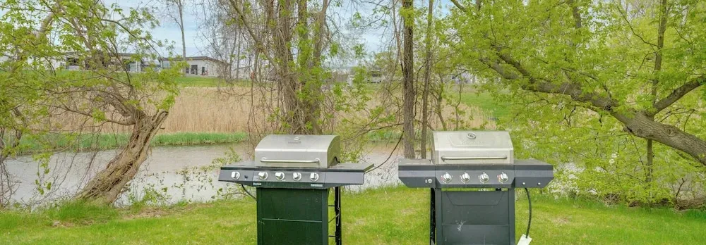Near Boating, Lake Huron! Quiet Condo on Creek