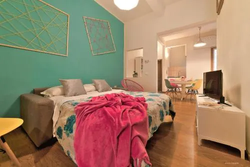 Borgo in color happy apartment