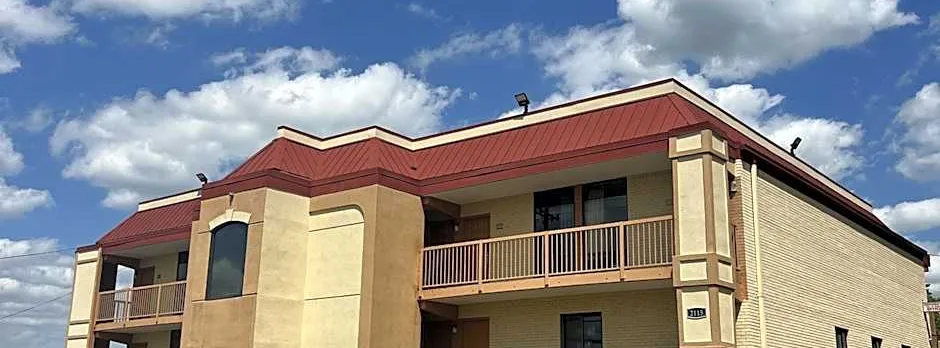 UNIVERSITY INN Winston