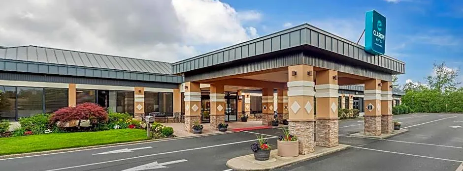 Clarion Hotel & Conference Center Toms River