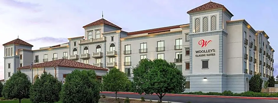 Woolley's Classic Suites