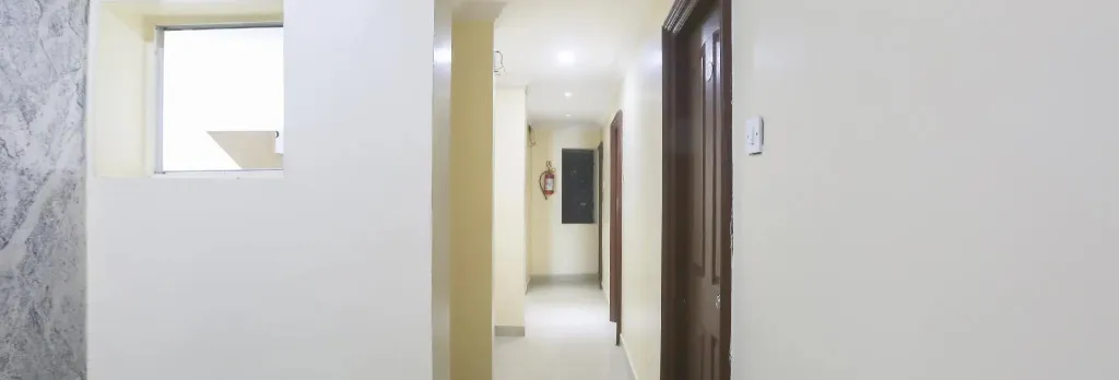SPOT ON 70764 Central Residency