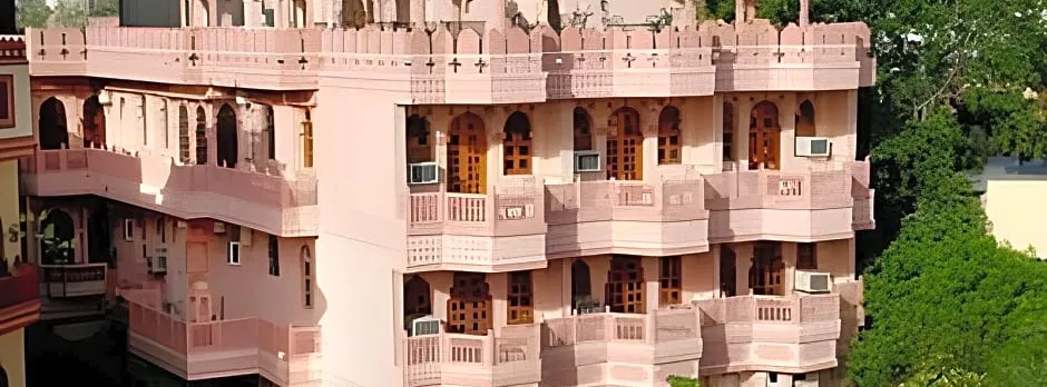 Sajjan Niwas Hotel