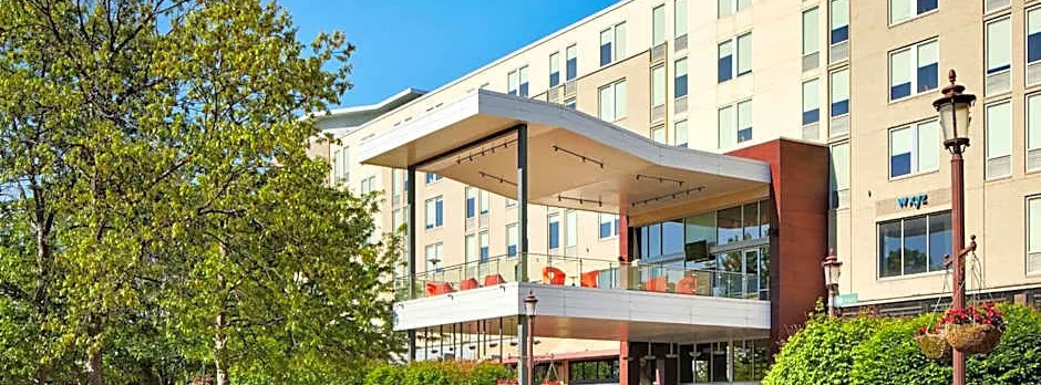Aloft by Marriott Leawood-Overland Park