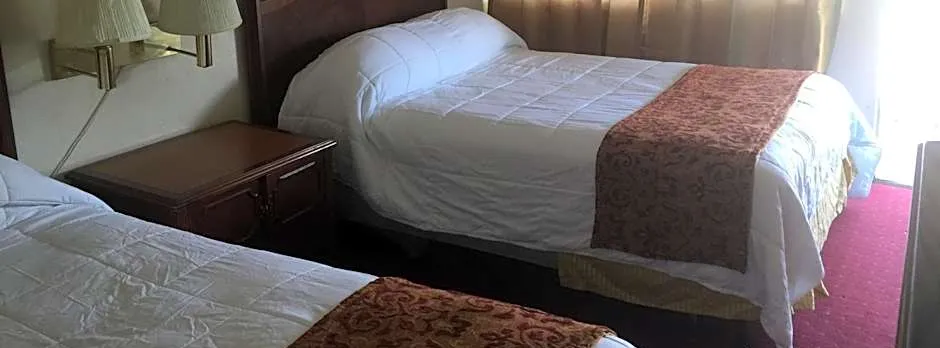 Frontier Motel