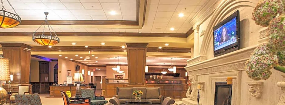 Decatur Conference Center And Hotel