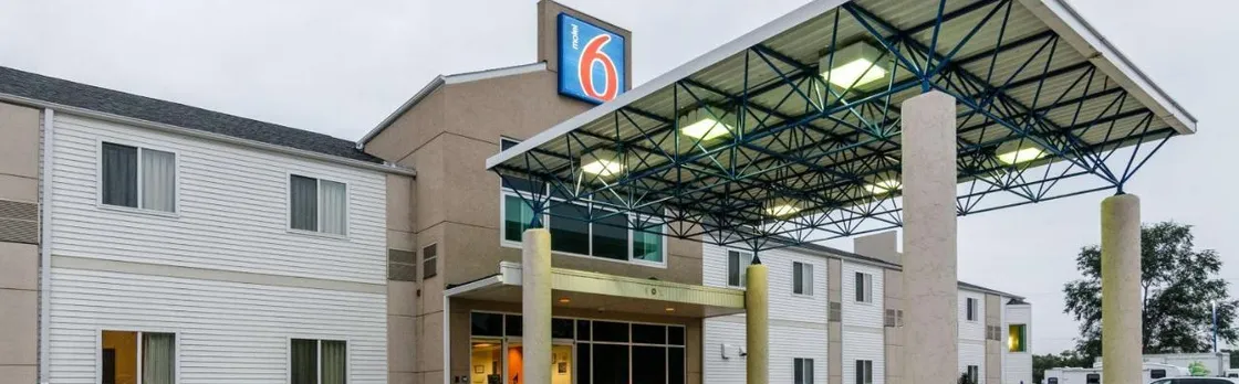 Motel 6 Kearney