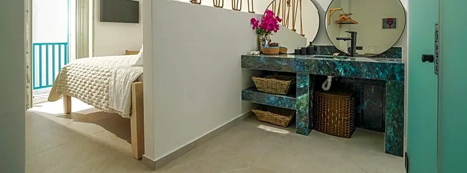 Seabed Suites Mykonos