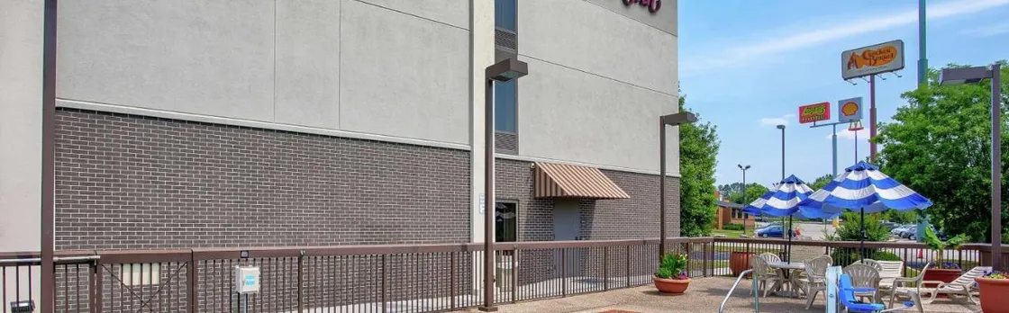 Hampton Inn Cullman (H)