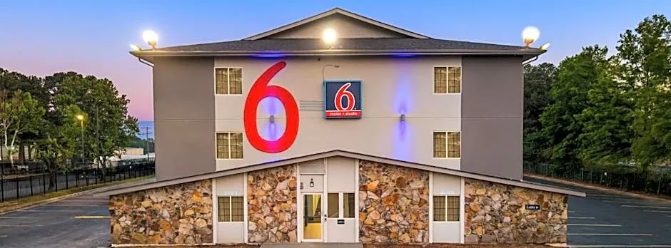 Studio 6 Little Rock AR South