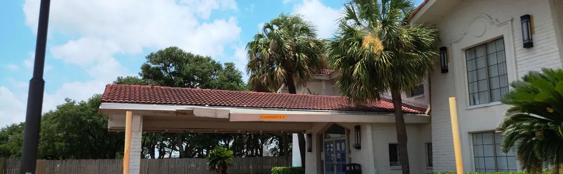 Motel 6 Baytown Garth Rd