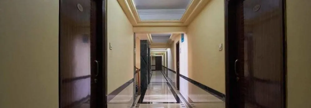 Hotel Yogi Broadway